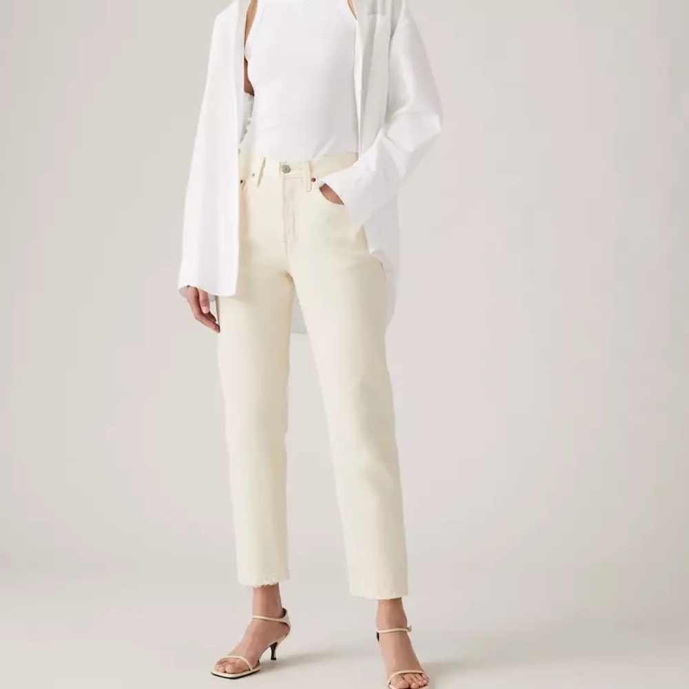 Levi’s Cream Ivory Original 501 cropped split hem jeans
